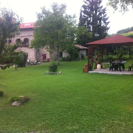 Avamposto Di Alpicella Bed & Breakfast